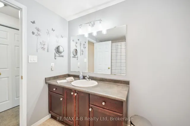 Additional image 16 of 6 Tottenham St