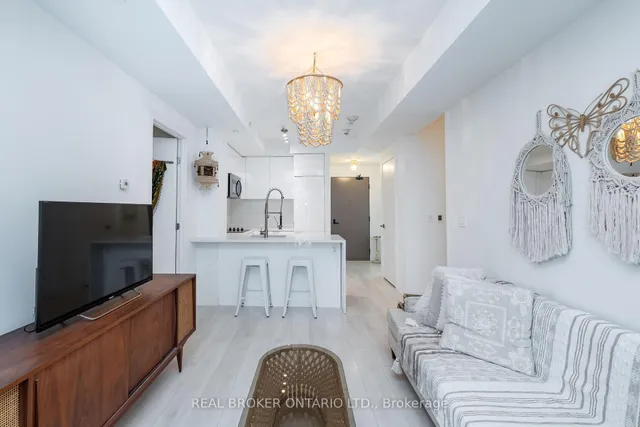 Additional image 14 of 223 St. Clair Ave Unit 201