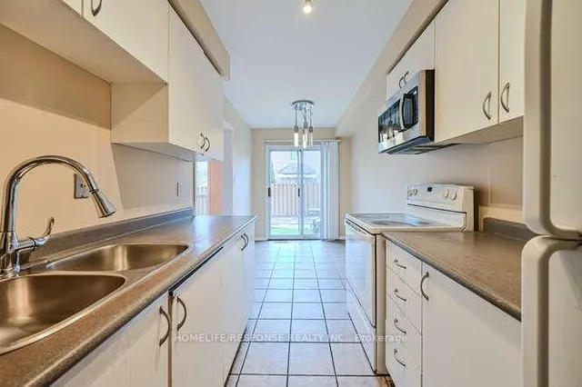 Additional image 14 of 550 Steddick Crt Unit 13