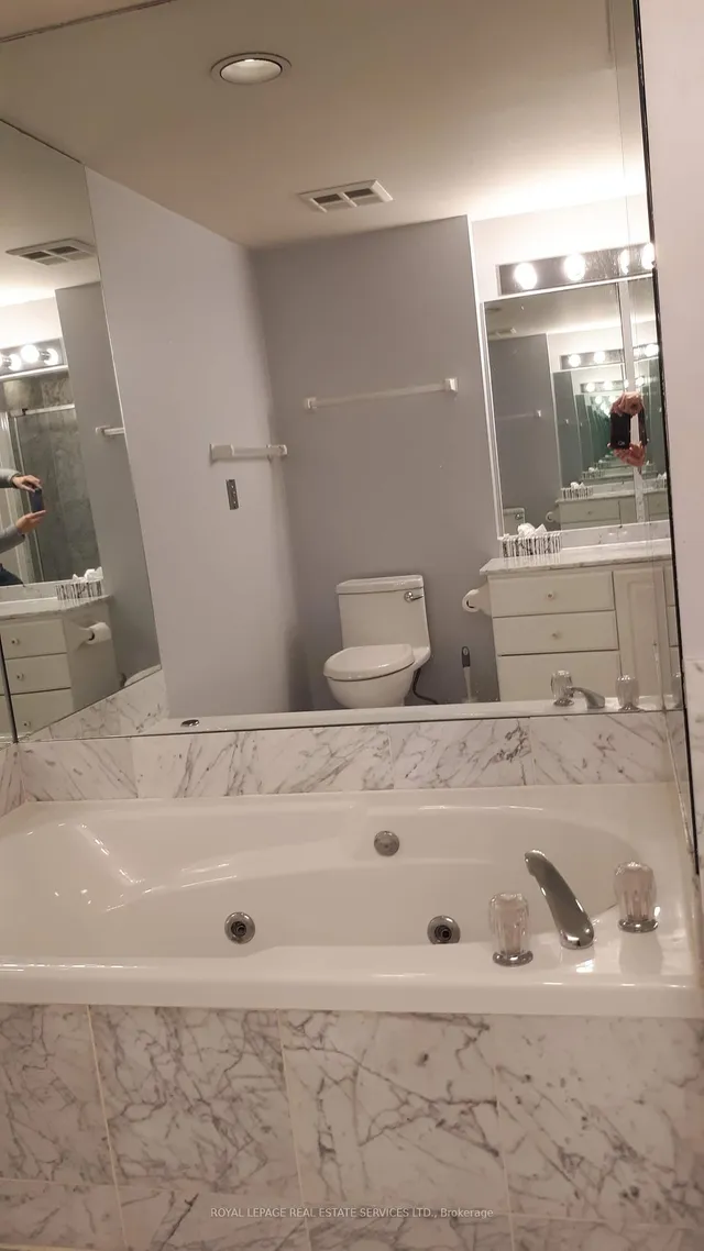 Additional image 9 of 1 Aberfoyle Cres Unit 1007