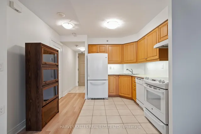 Additional image 10 of 3 Marine Parade Dr Unit 507