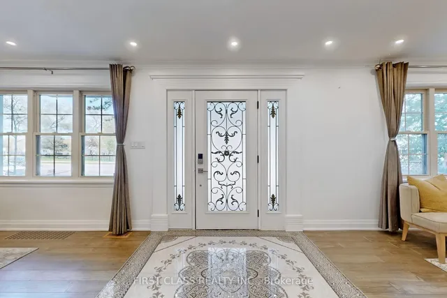 Additional image 21 of 2950 Bayview Ave