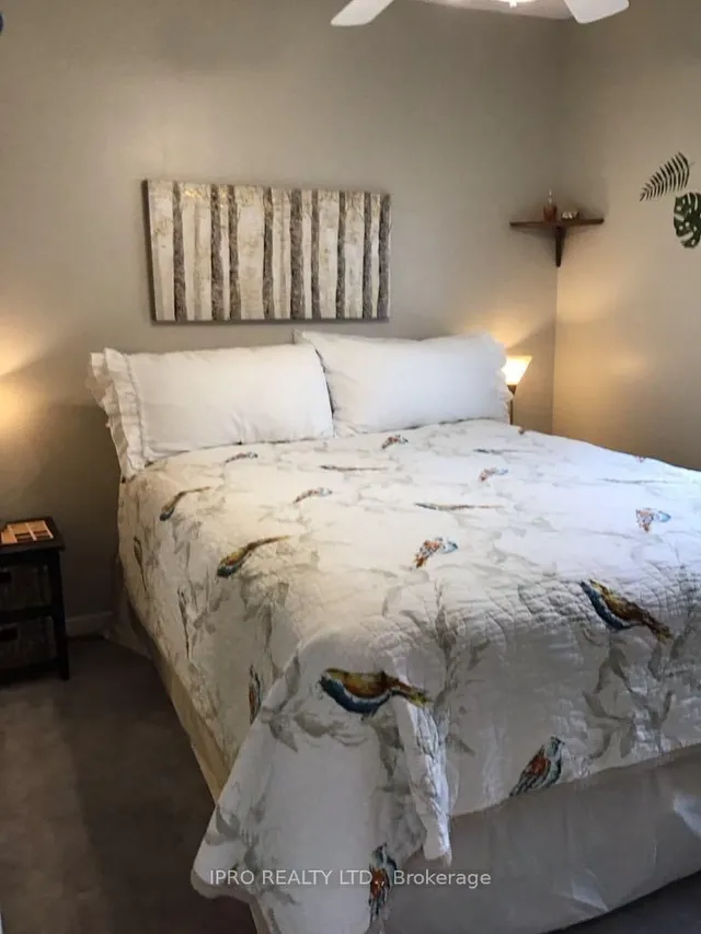 Additional image 34 of 41 Marchmount Cres