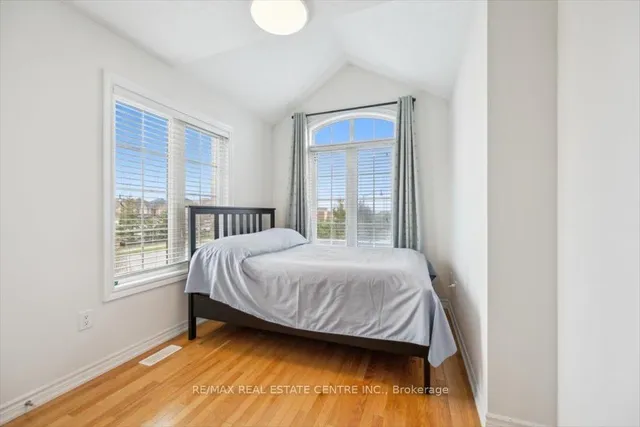 Additional image 26 of 37 Interlude Dr