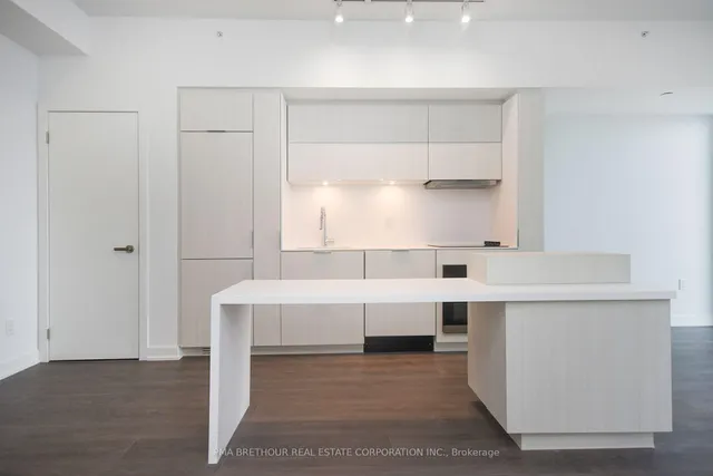 Additional image 6 of 370 Martha St Unit 1906