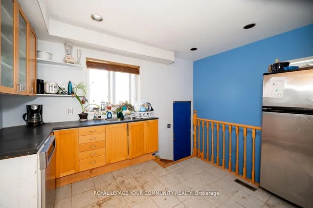 Additional image 5 of 98 Woodmount Ave