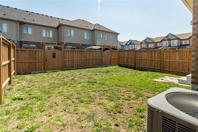 Additional image 40 of 55 William Dunlop St