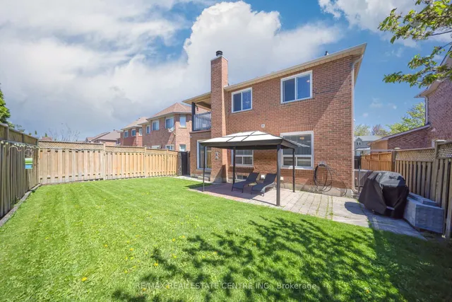 Additional image 49 of 36 Lockwood Rd