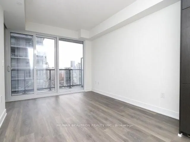 Additional image 3 of 89 McGill St Unit 2704