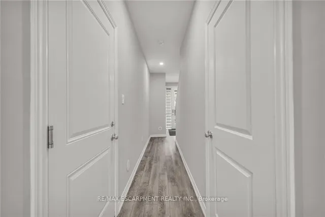 Additional image 11 of 187 Wilson St Unit 32