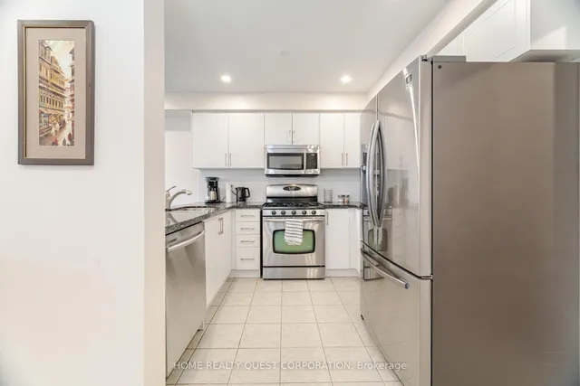 Additional image 12 of 1322 Mowat Lane