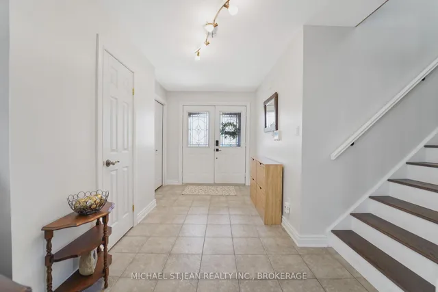 Additional image 6 of 23 Giovanna Dr