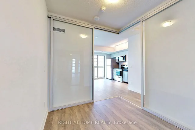 Additional image 14 of 30 Meadowglen Pl Unit 507