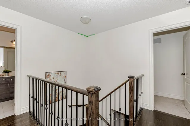 Additional image 23 of 1238 Bowell Cres