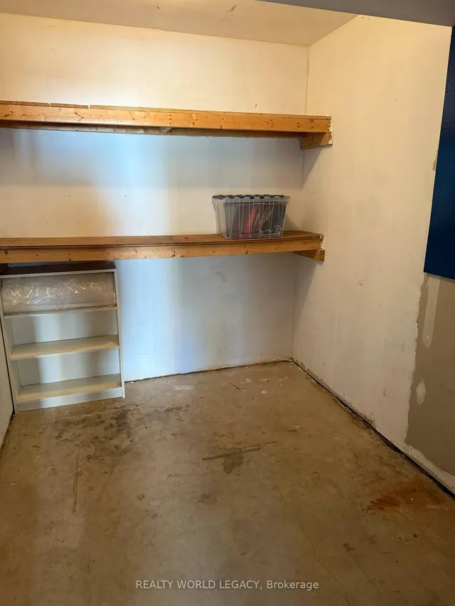 Additional image 22 of 2055 Walker's Line Unit 240