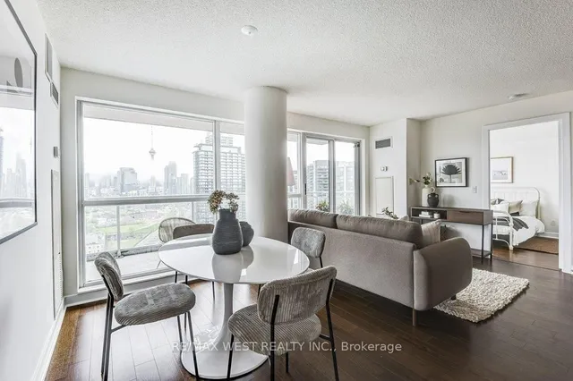 Additional image 14 of 80 Western Battery Rd Unit 2206