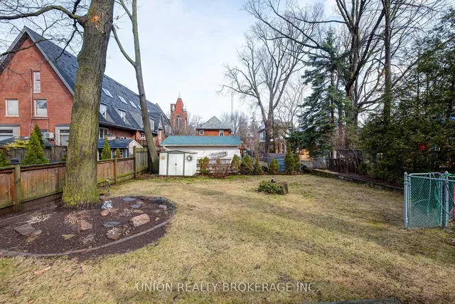 Additional image 23 of 24 Benlamond Ave