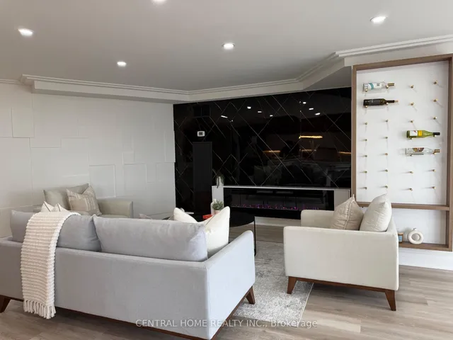 Additional image 16 of 85 Skymark Dr Unit 1602