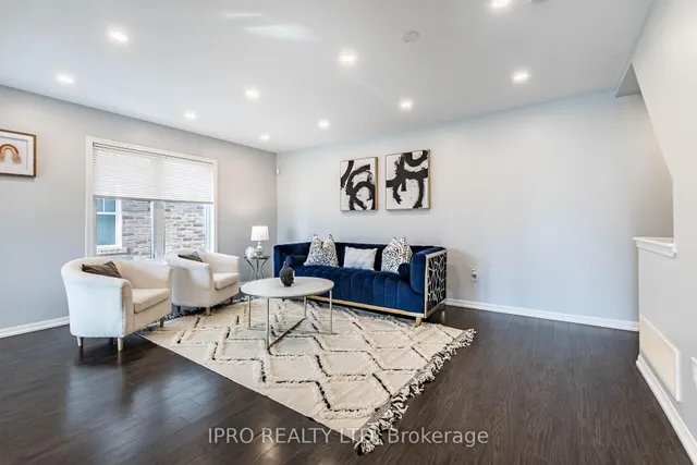 Additional image 11 of 227 Slingsby Landing