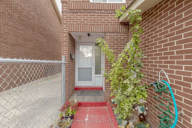 Additional image 5 of 12 Eden Park Unit 12