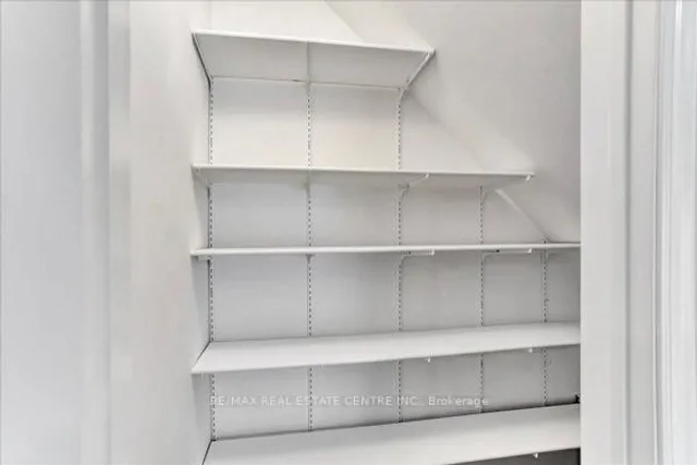 Additional image 15 of 575 Woodward Ave