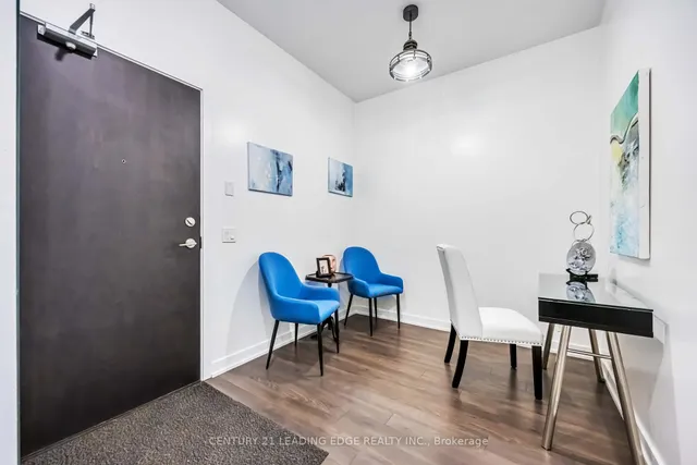 Additional image 4 of 10 Park Lawn Rd Unit 621