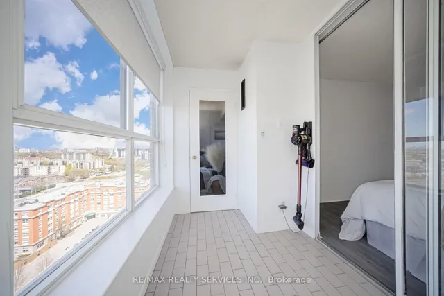 Additional image 27 of 330 Mccowan Rd Unit #1715