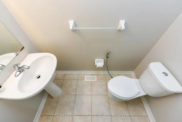 Additional image 6 of 658 Best Rd