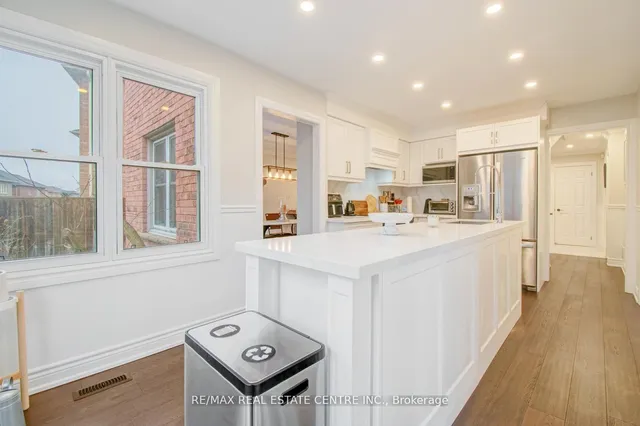 Additional image 13 of 21 Hawkway Crt