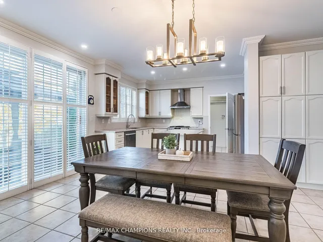 Additional image 33 of 707 Trudeau Dr