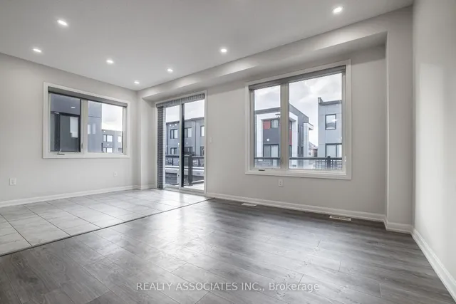 Additional image 13 of 133 Grovewood Common