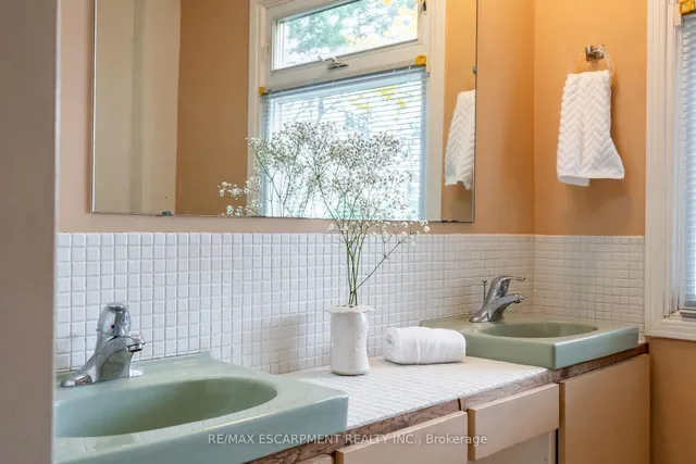 Additional image 29 of 754 8th Concession Rd