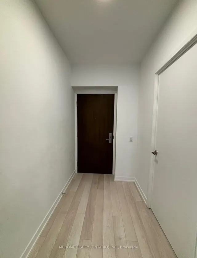 Additional image 2 of 39 Roehampton Ave Unit 2101