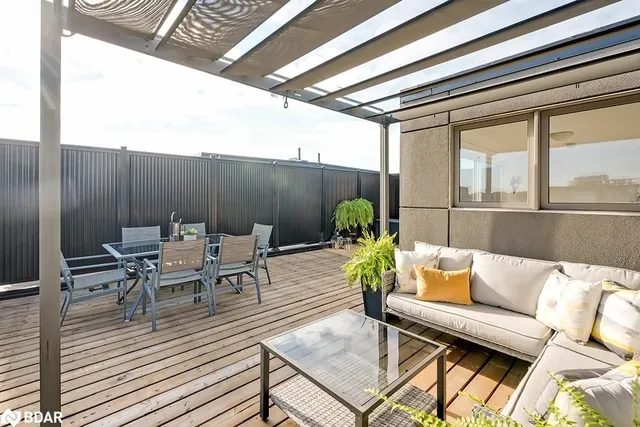 Additional image 32 of 3048 Silvertip Common Common