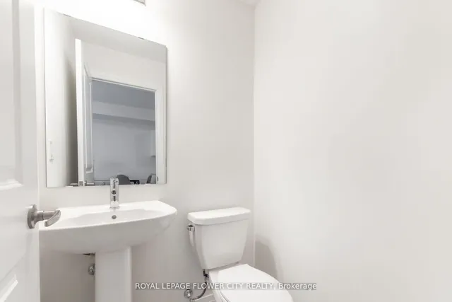 Additional image 38 of 245 McLevin Ave Unit 5