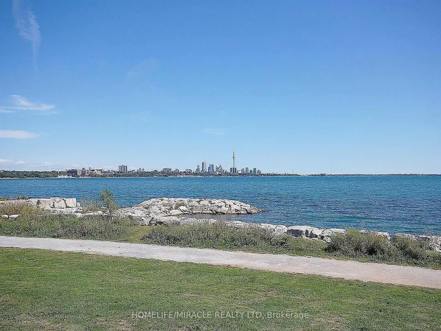 Additional image 32 of 70 Annie Craig Dr Unit 1001