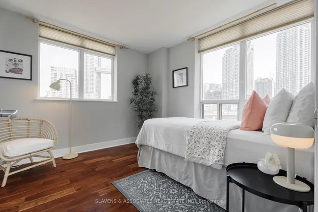 Additional image 14 of 550 Queens Quay Unit 625