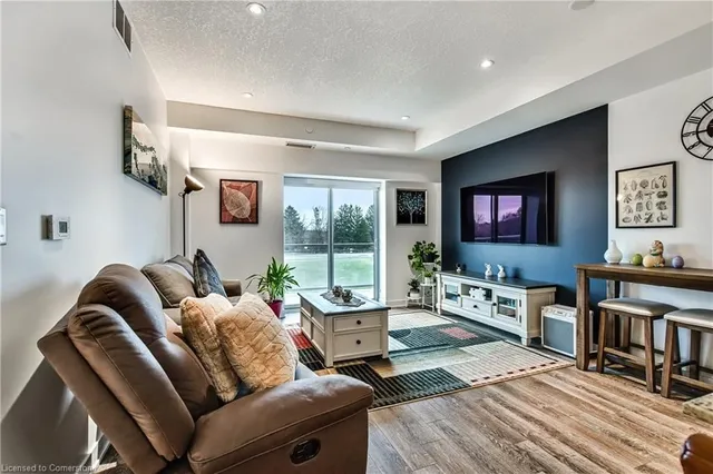 Additional image 14 of 16 Markle Cres Unit 403