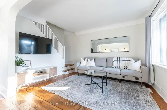 Additional image 16 of 64 Barons Ave