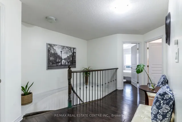 Additional image 19 of 28 Chamomile Dr