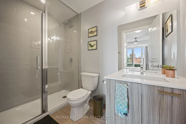 Additional image 21 of 1630 Queen St Unit 507