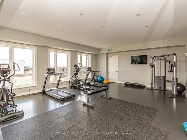 Additional image 45 of 630 Sauve St Unit 404