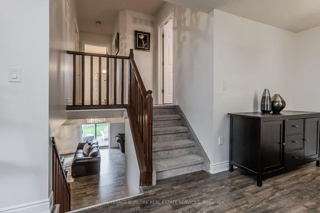 Additional image 16 of 2218 Leominster Dr