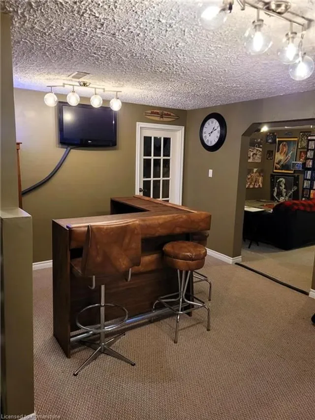 Additional image 15 of 273 Montmorency Dr