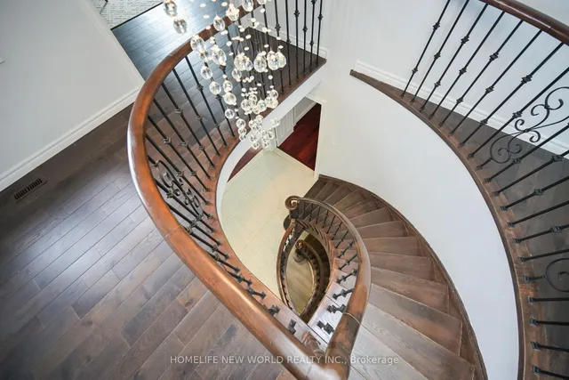 Additional image 37 of 356 Goldhawk Tr