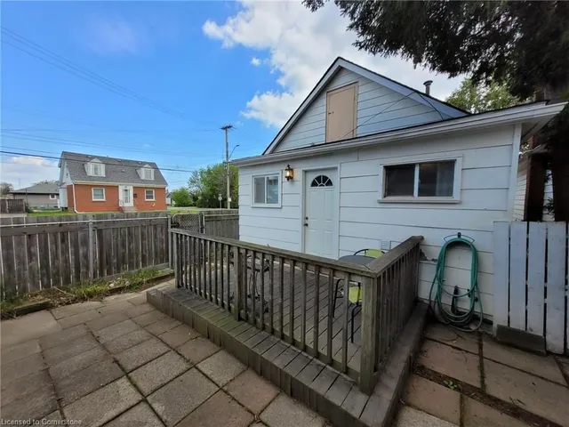 Additional image 34 of 2 Craigroyston Rd