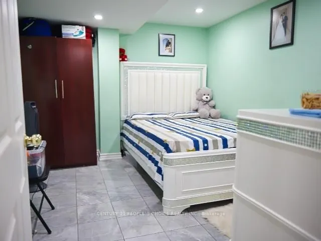 Additional image 14 of 8 Bayridge Dr