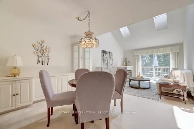 Additional image 12 of 3045 New St Unit 35