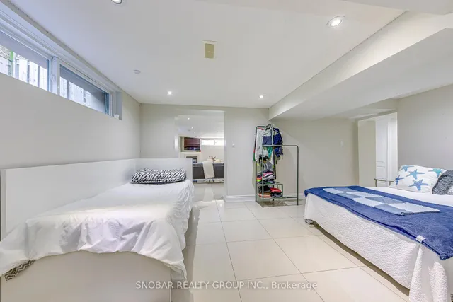 Additional image 29 of 73 Westhampton Dr