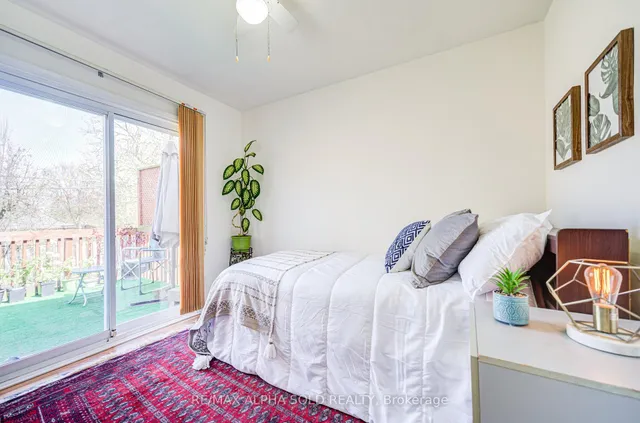 Additional image 29 of 71 Vauxhall Dr